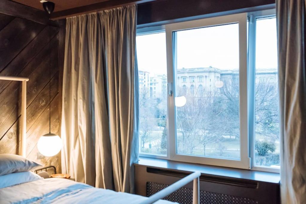 Luxury Downtown Apartment Bucharest Exterior photo